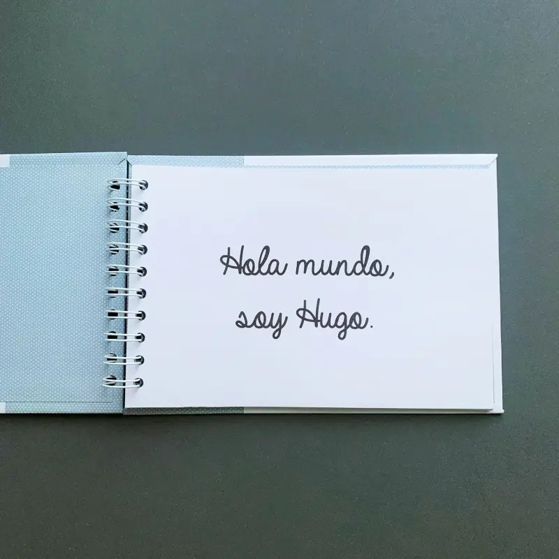 MINIÁLBUM CON DIBUJO DE ANIMAL