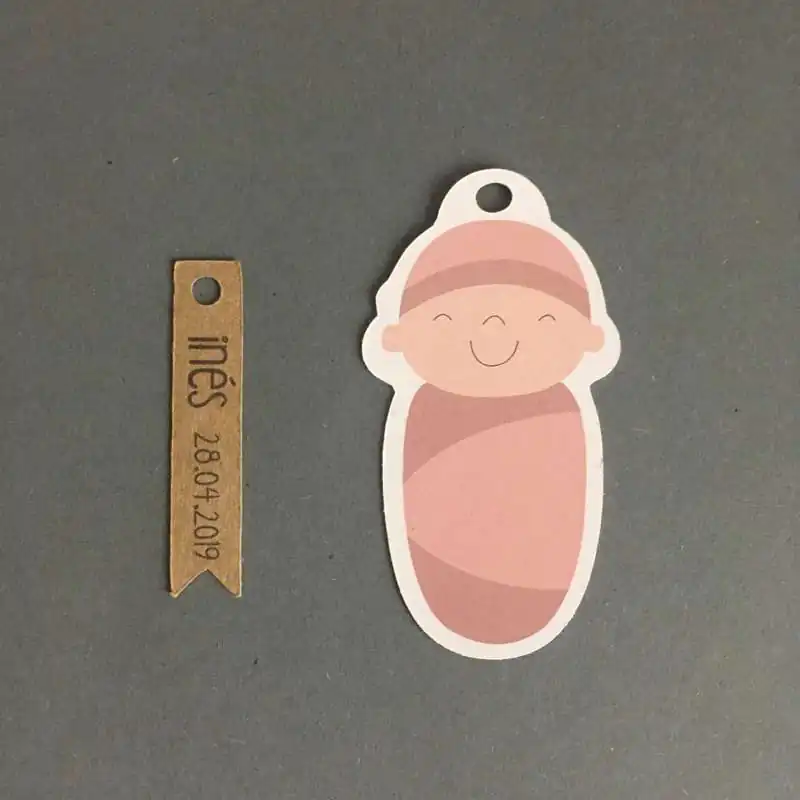 ETIQUETAS CON FORMA DE BEBÉ + ETIQUETA NOMBRE